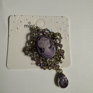 New MINT Cameo brooch with gem dangle- purple